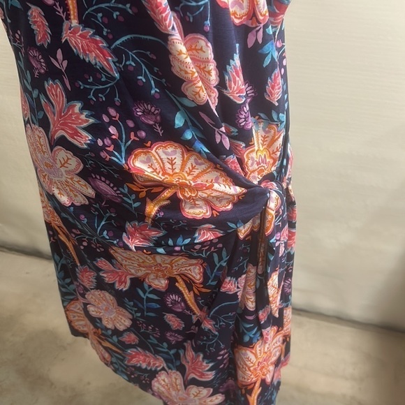 Tommy Bahama Flower Of India T-Shirt Dress - Picture 3 of 8